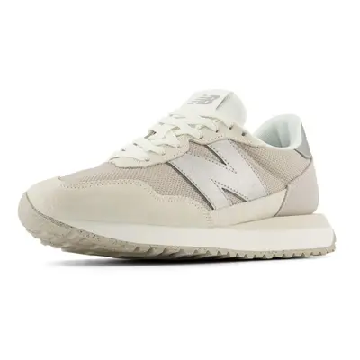 New Balance Women's V1 Sneaker Beige/Off White 10.5