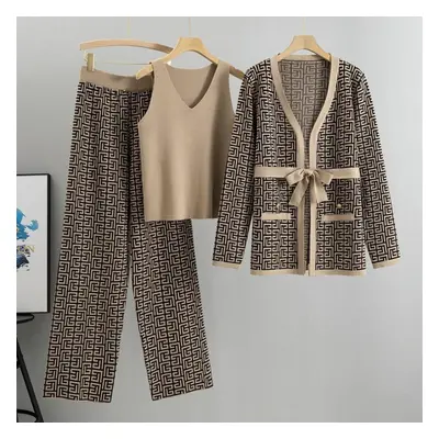 (khaki, One Size) Spring And Autumn Women&apos;s Knit Sets Fashion Casual Sets Shawl Jacket V-ne