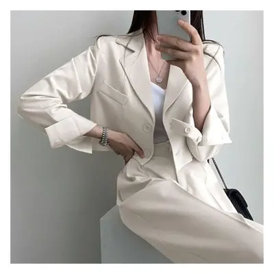 (white, L) Look Stylish And Confident In This Fashionable And Petite-friendly Suit