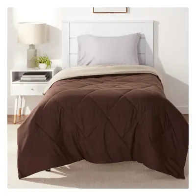 Amazon Basics Comforter Blanket Twin/Twin XL, Reversible Lightweight Microfiber All Season Blank