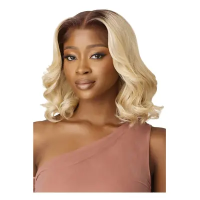 Outre Lace Front Wig Perfect Hair Line 13X4 Alora DRFF ORANGE FLAME