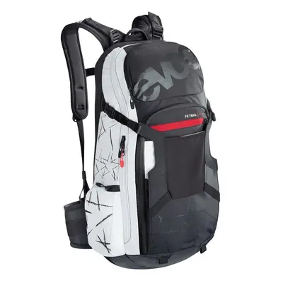 EVOC FR TRAIL PROTECTOR BACKPACK 2019: UNLIMITED BLACK/WHITE