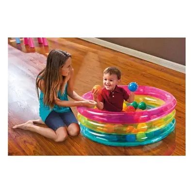 Intex Classic Ring Ballpit with balls!