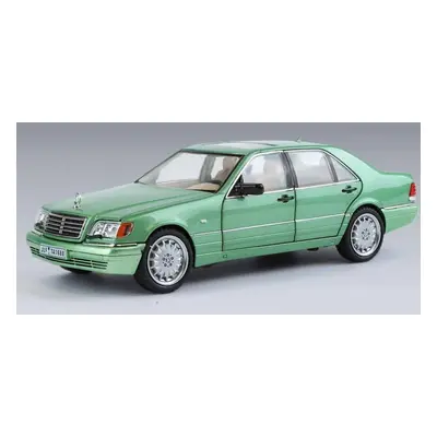 (green) 1/24 Benz W140 S320 Sel Alloy Classic Old Car Model Diecasts Metal Retro Vehicles Car Mo