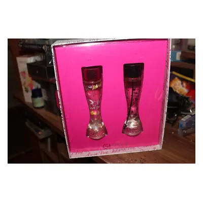 adore me love me gift set