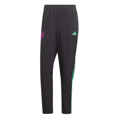 (S) Bayern Munich Presentation Pants (Black)