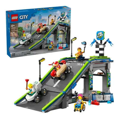 LEGO CITY No Limits: Race Car Ramp Truck