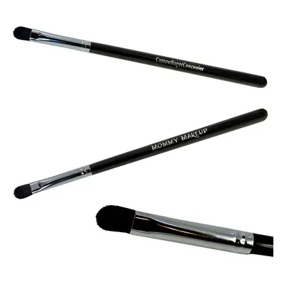 Camouflage/Concealer Makeup Brush for concealing under eye area eyelid and face imperfections.