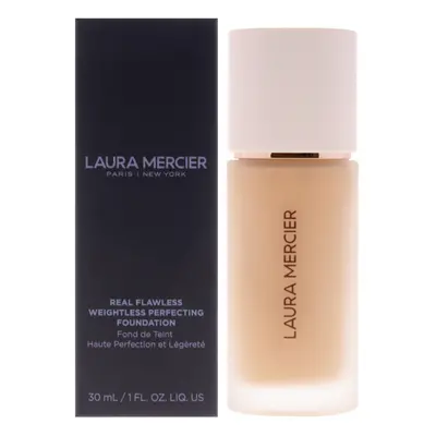 Real Flawless Weightless Perfecting Foundation - 3C1 Dune by Laura Mer