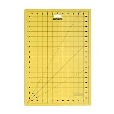 Fiskars Cutting Mat A3 (30 cm x cm/12â x 18â), Cut Resistant