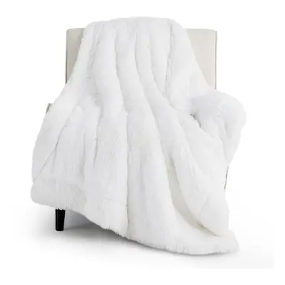 Bedsure Soft Fuzzy White Faux Fur Throw Blanket 50x60 Inches GSM