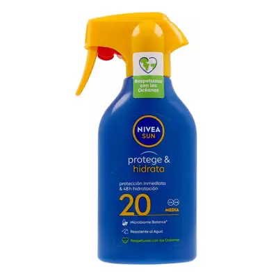 Nivea Sun Protect And Hydrate Sun Spray Spf20 270ml