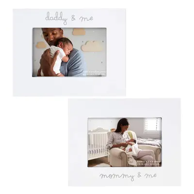 C.R. Gibson ''Mommy and Me'' and ''Daddy and Me'' Baby Photo Frame Set Piece 9'' x 7''