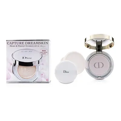 Dior Capture Dreamskin Moist & Perfect Skincare Foundation 2 x 15g