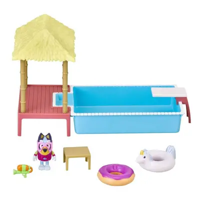 Bluey 2.5 Inch Articulated Figure Pool Playset Multicolour