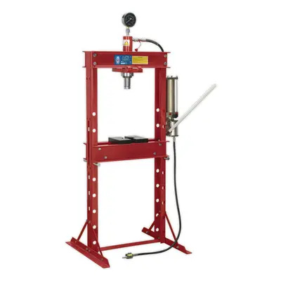 20 Tonne Floor Type Air Hydraulic Press - Sliding Ram Assembly - Pressure Gauge