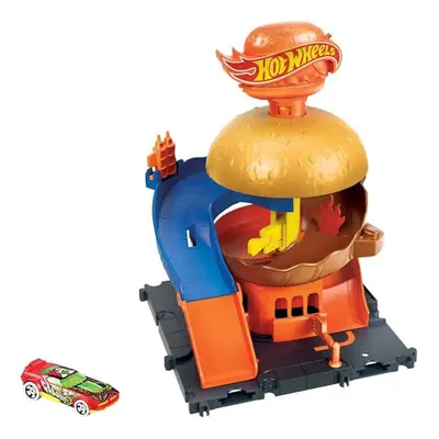 Hot Wheels Toy Car Track Set, City Burger Drive-Thru Playset & 1:64 Sc