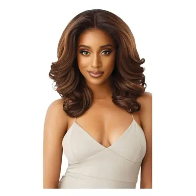 Outre LACEFRONT PERFECT HAIR LINE Glamorous Wavy Fully Hand-Tied x Frontal HD Baby Hair Transpar