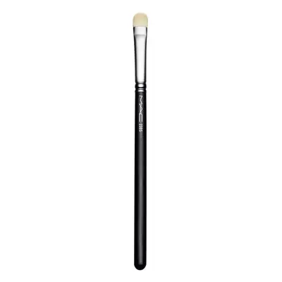 MAC Eye Shader Brush