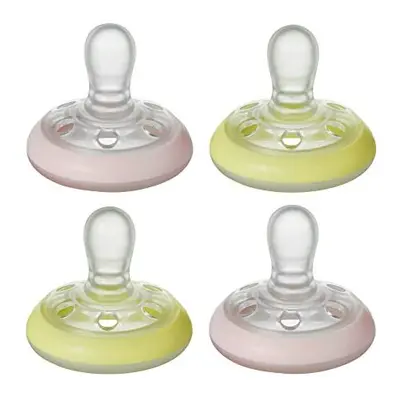 Tommee Tippee Breast-Like Soother Night, Glow in the Dark, Skin-Like Texture, Symmetrical Orthod