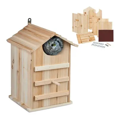 Building kit for nest box for owl