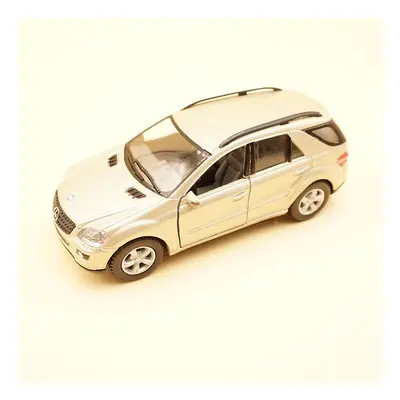 (Green) 1:36 ML-Class ML350 SUV Alloy Car Diecasts & Toy Vehicles Car Model Miniature Scale Mode