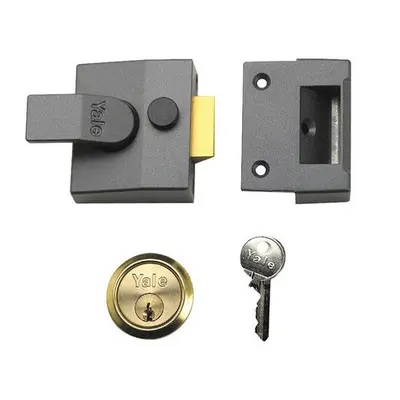 Yale B-85-DMG-PB-40 Deadlocking Nightlatch 40mm Brass Cylinder Grey Case