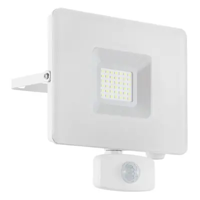 IP44 Outdoor Flood Light & PIR Sensor White Aluminium 30W Built in LED