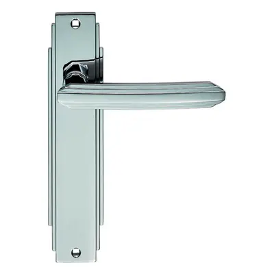 PAIR Line Detailed Handle on Latch Backplate x 45mm Polished Chrome