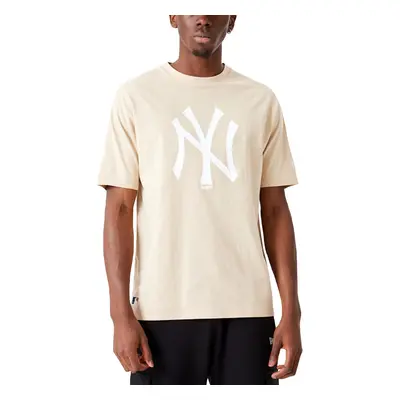 (M, Light Beige) New Era New York Yankees League Essentials Oversized T-Shirt Top - Light Beige