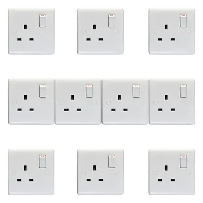 10 PACK Gang Single Pole 13A Switched UK Plug Socket - WHITE Wall Power Outlet