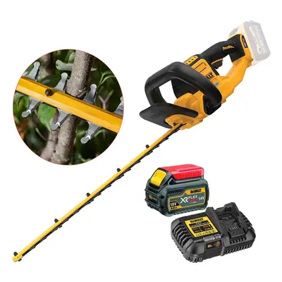 Dewalt DCMHT573T1 XR 65cm Garden Hedge Trimmer 31mm Capacity Flexvolt 54v 1x6ah