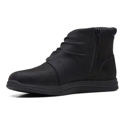 Clarks Women's Breeze Dusk Ankle Boot Black Textile