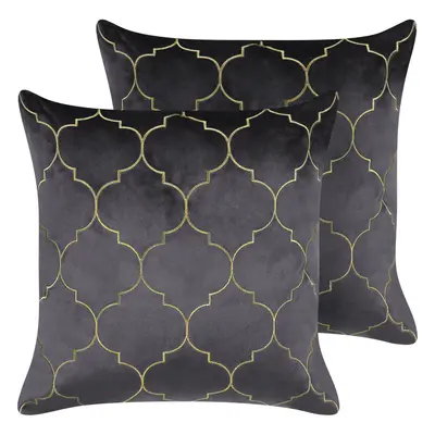 Set of Velvet Cushions Moroccan Pattern x cm Grey ALYSSUM