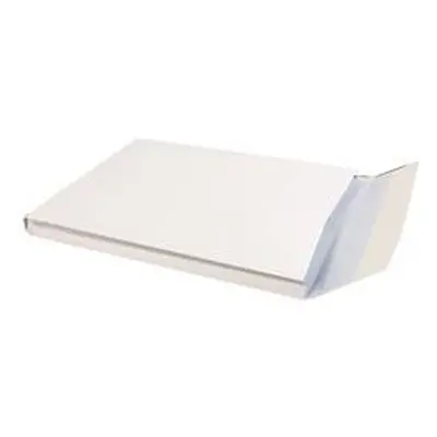 Q-Connect C4 Envelopes Window Gusset Peel and Seal 120gsm White 125 Pk