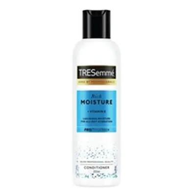 Tresemme Moisture Rich Conditioner 300ml (Pack of 6) C007015