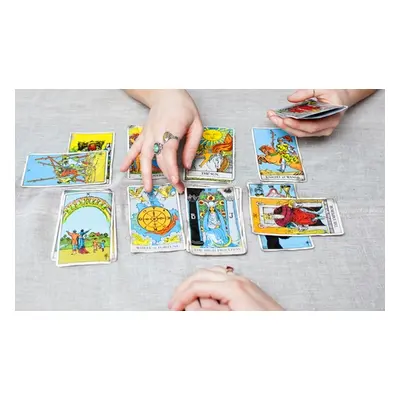 Tarot reading with Maggie 30 min