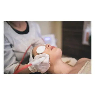 One session of Microdermabrasion or Microcurrent facial