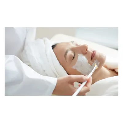 Deep clean of 30-Minute Facial