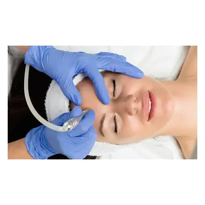 One HydraFacial Treatment