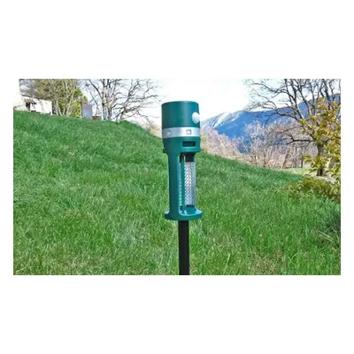 Solar Ultrasound Garden Repellent, One