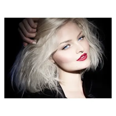 Single-Process Colour Hair Cut and Style with Conditioning Treatment