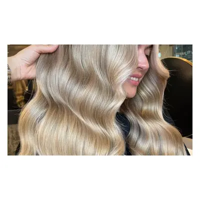 Wash Cut Blowdry Root Tint and FUL moisture treatment with Prosecco