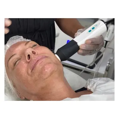 OxyGeneo 4 in 1 Facial (60 min)