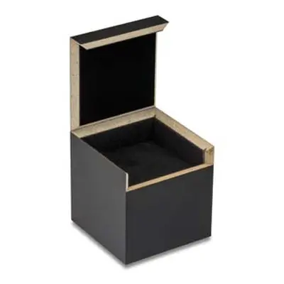 Black Seamless Ring Box