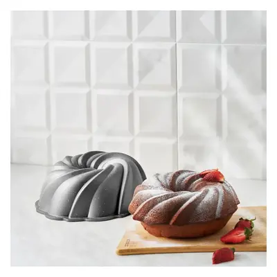 Karaca Cake Pro Aluminium Cast Decorative Bundt Cake Tin, 24cm, Anthracite