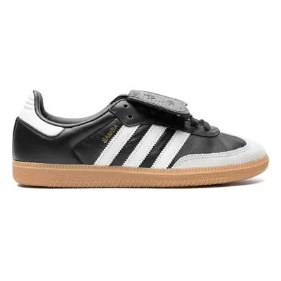 ADIDAS - Sneakers With Logo